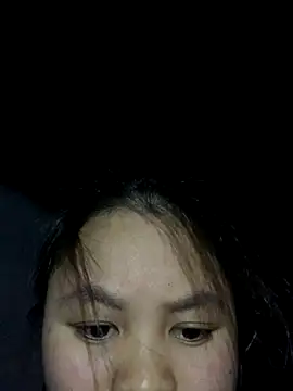 NhuFox online show from November 2025 01:13:01 PM