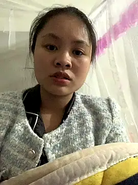 NhuFox online show from January 2026 02:25:01 AM