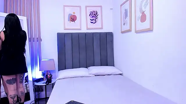 SuccubusDolly online show from September 2025 07:52:01 PM