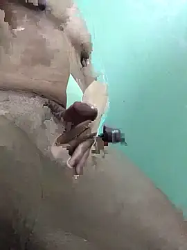 Huynh-duc-huy online show from October 2025 02:28:01 PM