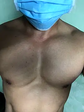 Huynh-duc-huy online show from December 2025 07:58:01 AM