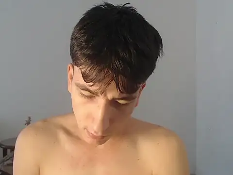 younewmaster online show from October 2025 02:29:01 PM