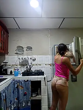 Celestee rain online show from September 2025 11:19:01 PM