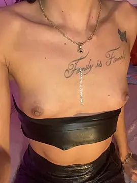 Lady Dirty444 online show from September 2025 09:42:01 PM