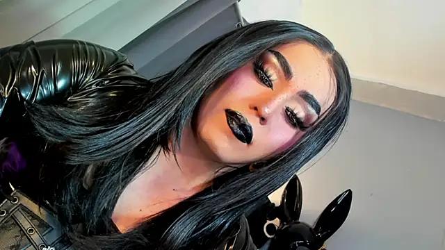 Snapshot of MagnaCumLoader17 chatting on January 2026 11:54:01 PM MagnaCumLoader17 online show from January 2026 11:54:01 PM