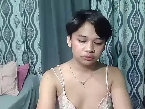 Snapshot of pinaymorena_zeinab chatting on June 2026 06:35:02 PM pinaymorena zeinab online show from June 2026 06:35:02 PM