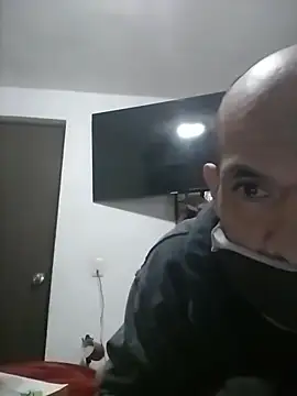 Snapshot of mexhotbi chatting on November 2025 01:43:01 PM mexhotbi online show from November 2025 01:43:01 PM