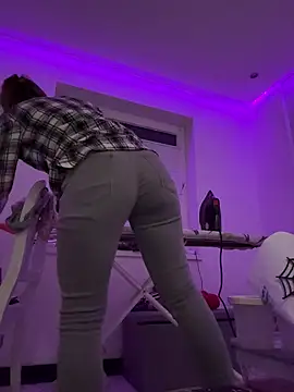 IsabellaEtha online show from October 2025 10:20:02 PM