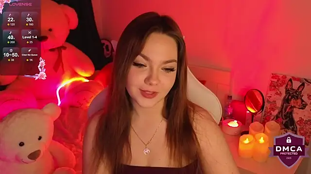 ApheliaDream  online show from October 2025 02:35:01 PM