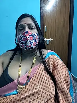 Snapshot of sutari84 chatting on September 2025 02:45:01 AM sutari84 online show from September 2025 02:45:01 AM