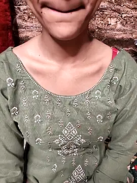 Snapshot of Indian-Aleena chatting on September 2025 08:13:02 PM Indian-Aleena online show from September 2025 08:13:02 PM