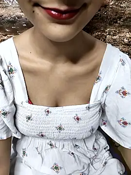 Snapshot of Indian-Aleena chatting on October 2025 06:38:02 PM Indian-Aleena online show from October 2025 06:38:02 PM