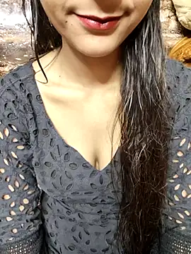 Snapshot of Indian-Aleena chatting on October 2025 07:09:02 AM Indian-Aleena online show from October 2025 07:09:02 AM