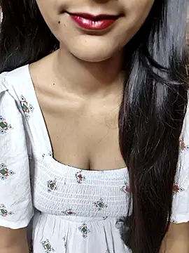 Snapshot of Indian-Aleena chatting on October 2025 07:42:01 AM Indian-Aleena online show from October 2025 07:42:01 AM