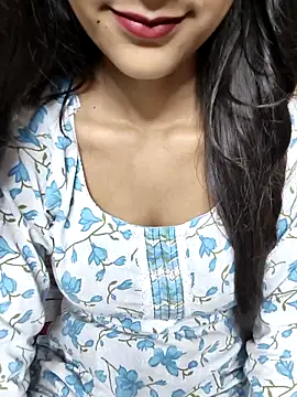 Snapshot of Indian-Aleena chatting on October 2025 04:18:01 PM Indian-Aleena online show from October 2025 04:18:01 PM