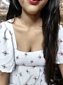 Snapshot of Indian-Aleena chatting on October 2025 03:34:02 PM Indian-Aleena online show from October 2025 03:34:02 PM