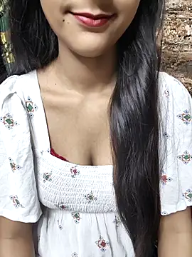 Snapshot of Indian-Aleena chatting on October 2025 05:04:01 PM Indian-Aleena online show from October 2025 05:04:01 PM