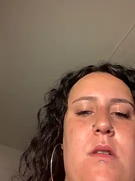 boakiss07 online show from October 2025 04:40:01 AM