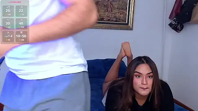 Snapshot of laurale_phillipe chatting on February 2026 05:55:02 PM laurale phillipe online show from February 2026 05:55:02 PM