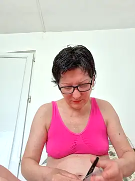 Vera Elle online show from April 2026 06:13:01 AM