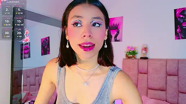 Snapshot of ScarlettLuxe chatting on February 2026 08:23:01 PM ScarlettLuxe online show from February 2026 08:23:01 PM