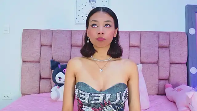 Snapshot of ScarlettLuxe chatting on March 2026 08:04:02 PM ScarlettLuxe online show from March 2026 08:04:02 PM