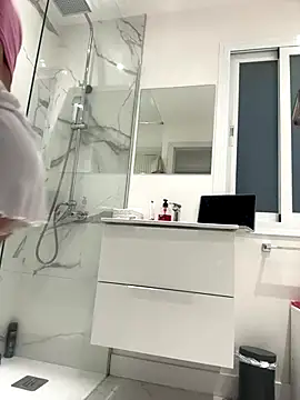 CamyBlossom online show from September 2025 06:24:01 PM