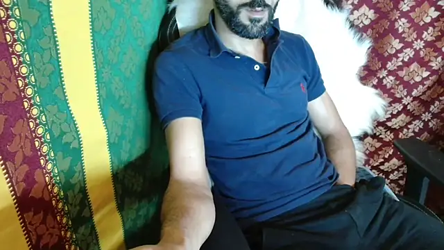 JUSTFORRICH online show from April 2026 10:43:01 AM