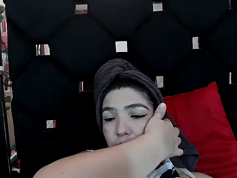 vegacristal88 online show from November 2025 03:02:01 PM