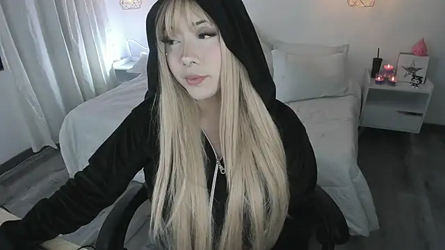 Noahcryptic online show from March 2026 05:43:01 AM