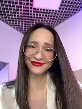 Snapshot of MartaBrent chatting on February 2026 05:00:02 PM MartaBrent online show from February 2026 05:00:02 PM