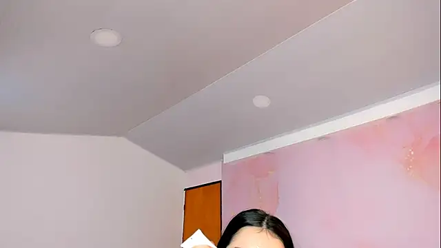 milk candy18 online show from October 2025 12:25:02 PM