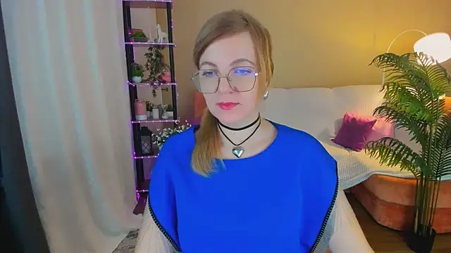 YourUniverser online show from October 2025 04:24:02 AM