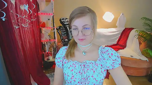 YourUniverser online show from November 2025 09:21:02 AM