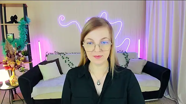 YourUniverser online show from November 2025 09:19:02 AM