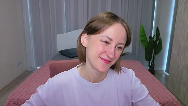 LuluChiiii online show from October 2025 10:13:01 AM