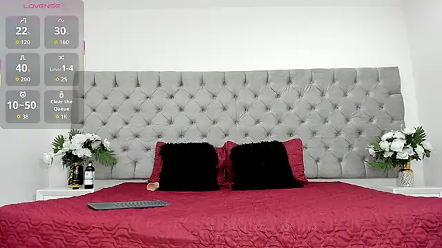 KellyRooss online show from October 2025 07:24:01 PM