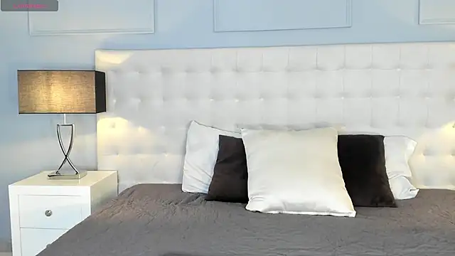 KellyRooss online show from November 2025 12:27:02 PM