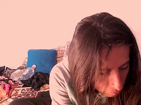 Snapshot of NathaSlave chatting on November 2025 09:13:02 PM NathaSlave online show from November 2025 09:13:02 PM