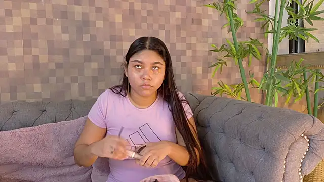 shanon marel online show from October 2025 12:17:02 PM