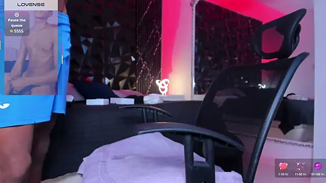 JulienSaint online show from October 2025 09:08:01 AM