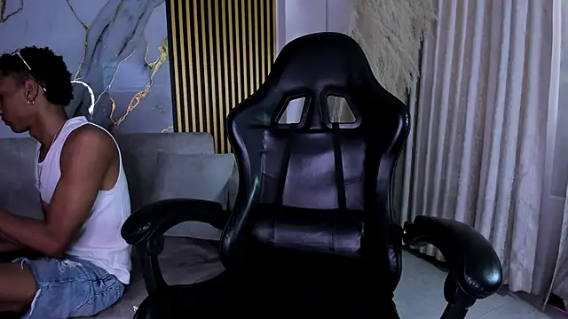 JulienSaint online show from March 2026 11:37:02 AM