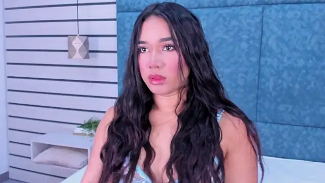 EmilyZahar online show from September 2025 11:34:02 AM