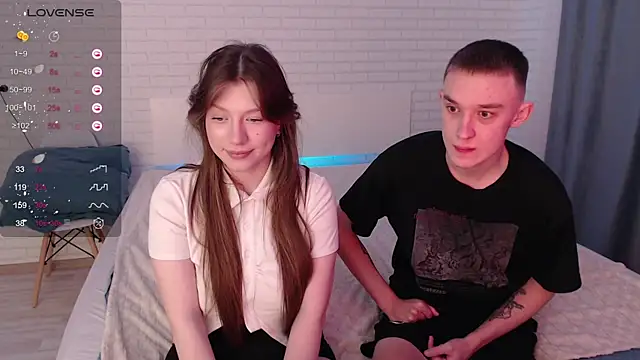 Blushing couple online show from September 2025 10:47:01 AM