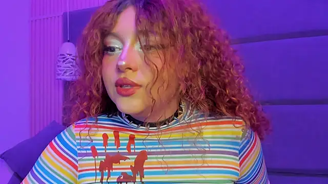 Snapshot of SamanthaaReed chatting on October 2025 04:15:01 AM SamanthaaReed online show from October 2025 04:15:01 AM