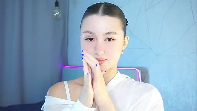 vvillywonka online show from October 2025 01:38:01 AM