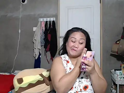 jengrey online show from November 2025 01:38:01 AM