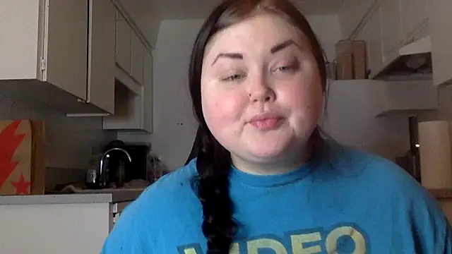 JJbaby1 online show from October 2025 12:25:01 PM