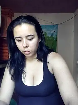 CutieMarine online show from October 2025 10:37:02 AM