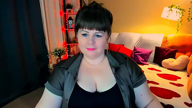 CrystaalStaar online show from April 2026 09:39:33 PM